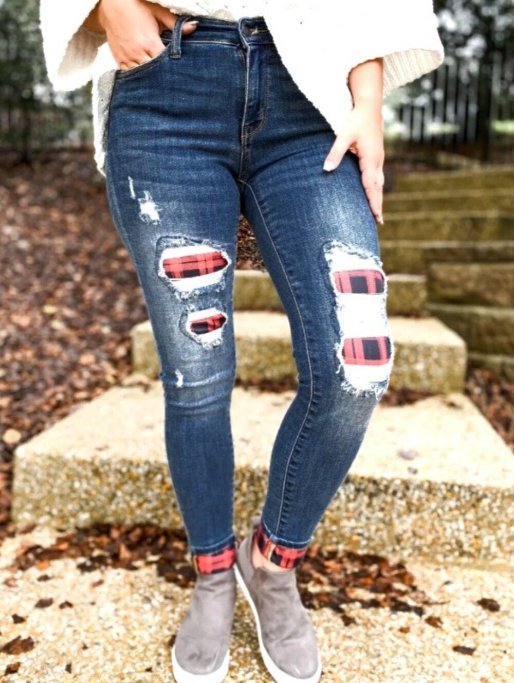 Judy Blue Skinny Jeans 15/32  Distressed Plaid Cuff Stretch Denim Jeans